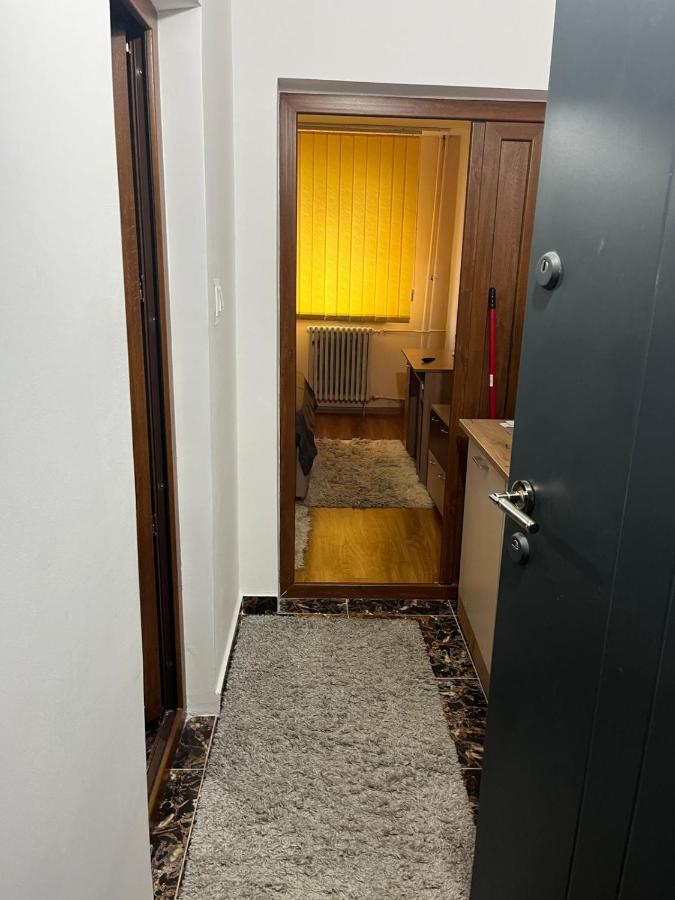 Mehtup S.R.L. Apartment Питещ Екстериор снимка